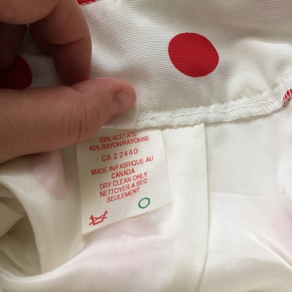 🎉 HOST PICK Vintage Red and White Polka Dot Skirt - Picture 9 of 9